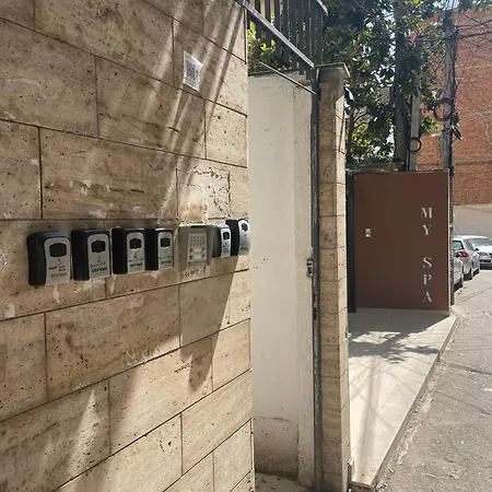 Dolce Lägenhet Tirana