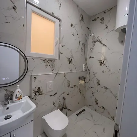 Dolce * Тирана